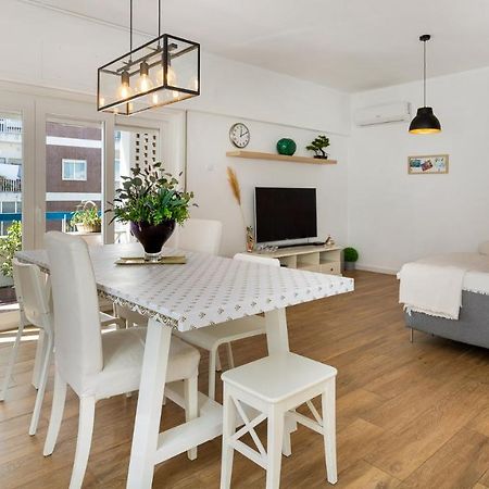 Faro Getaway W/ Big Balcony By Lovelystay ภายนอก รูปภาพ